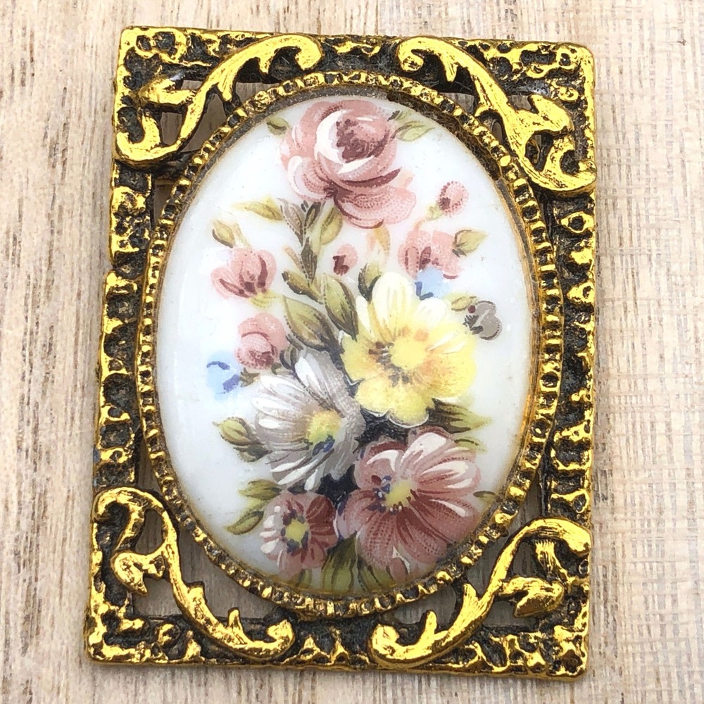 Vintage Floral Brooch Pendant Painted‎ Porcelain Transferware Flowers Cabochon